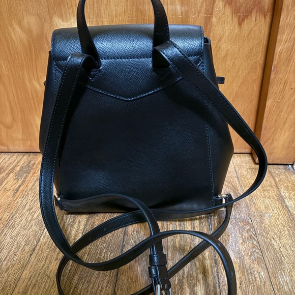 Kate Spade Medium Flap Drawstring Backpack ♠️ - Picture 2 of 5